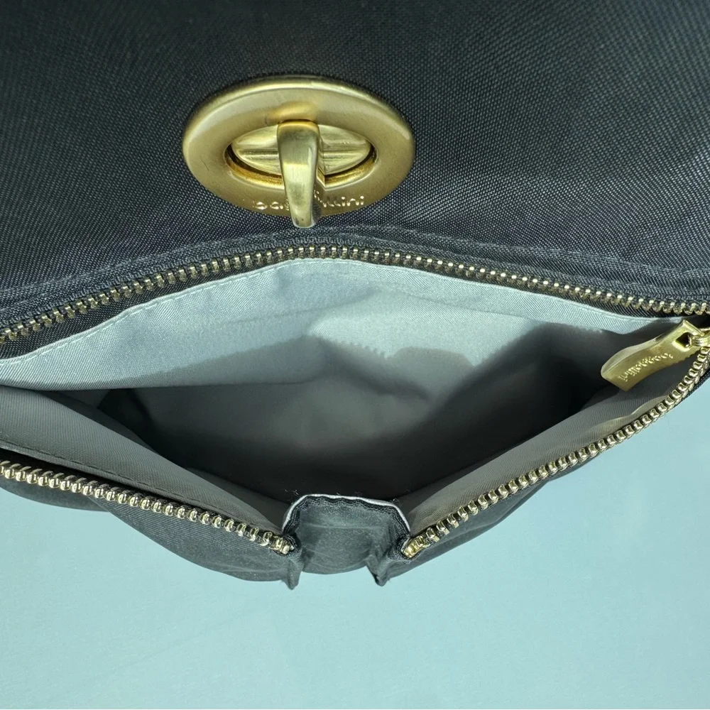 Baggallini Naples Convertible Backpack - Picture 6 of 12